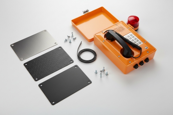 Accessory kit for SIP emergency phone with mounting plates, gasket, screws, and beacon